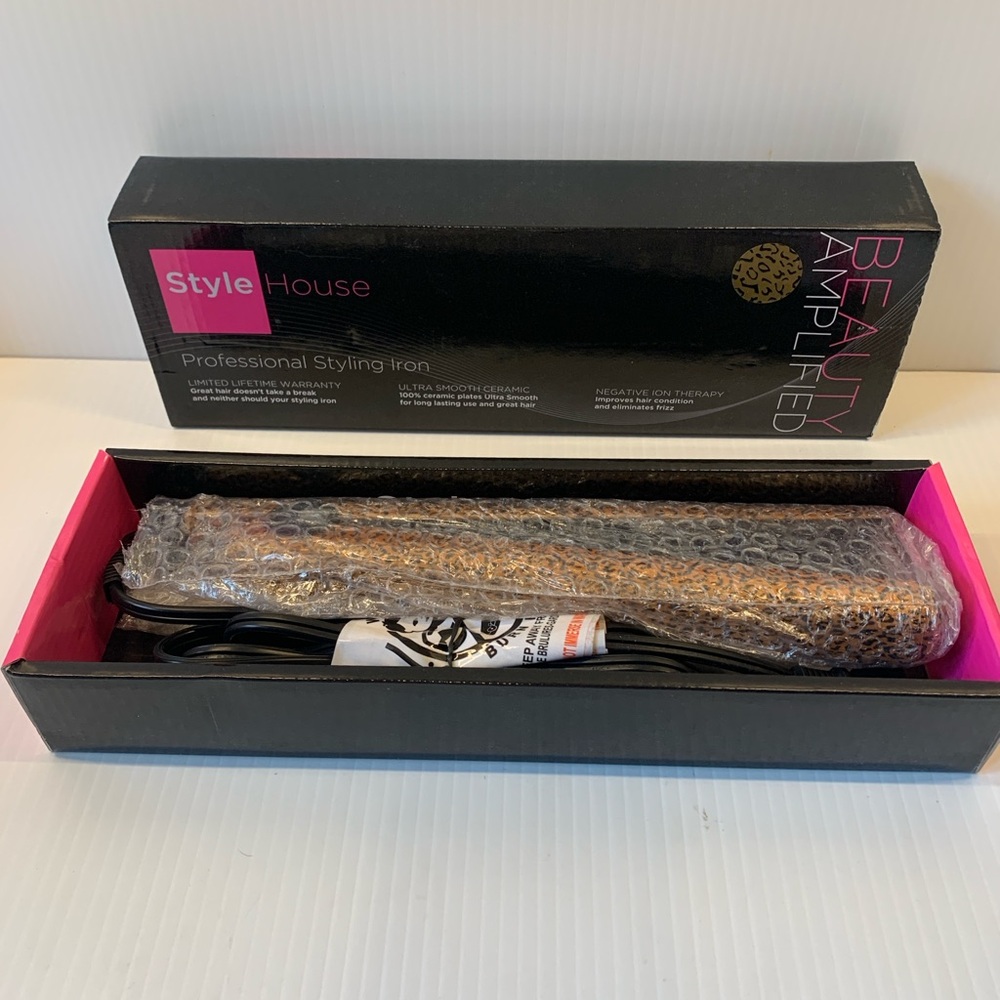 Style House professional styling iron.